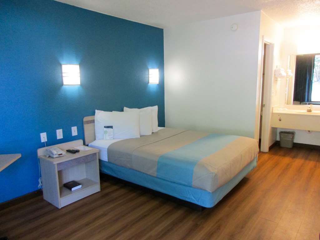 Motel 6 Huntsville - Madison Zimmer foto